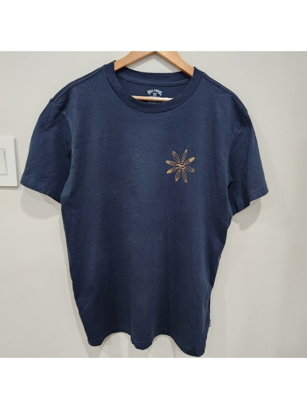 Billabong Graphic T Shirt Mens M Navy Blue Surfboard Wave Surf Skate Cotton Tee
